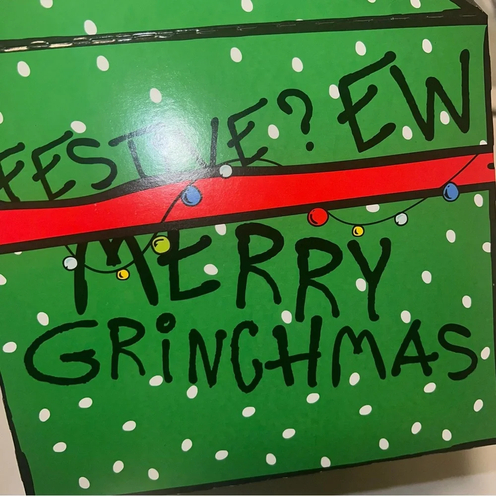 McDonald’s Grinch Meal Boxes with Pickle Seasoning Packet and Shaker Bag